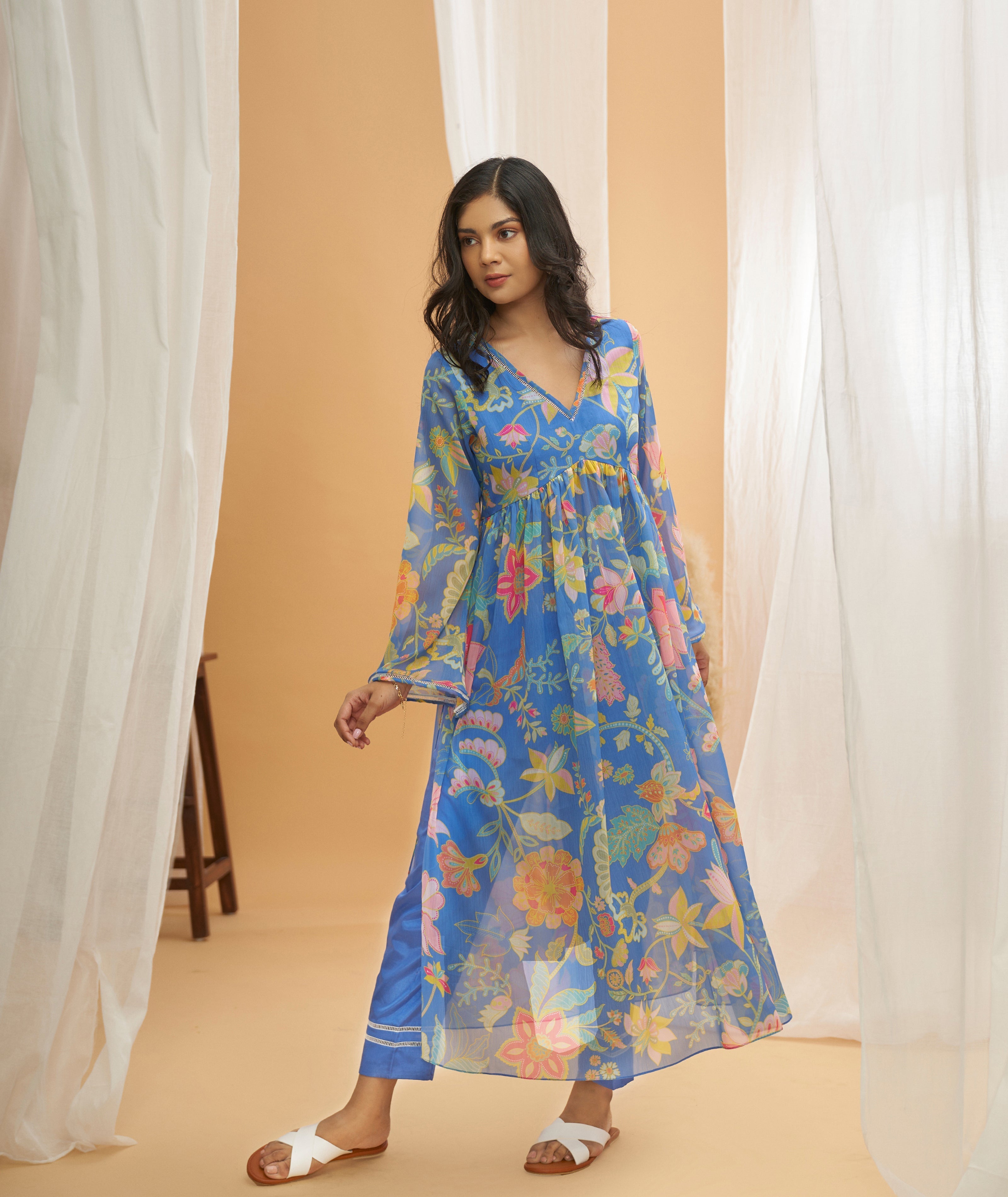 MAYA DUPATTA