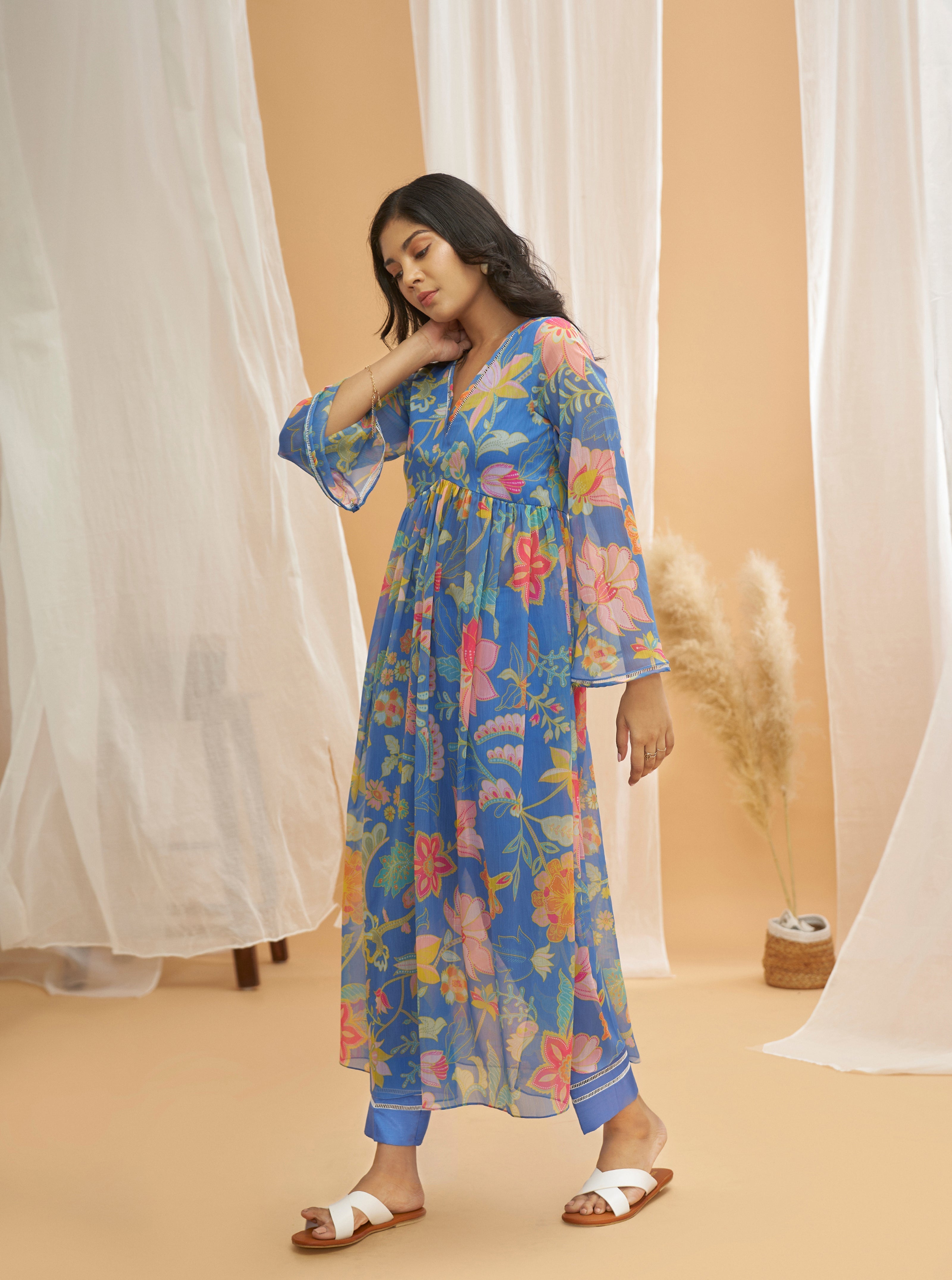 MAYA DUPATTA