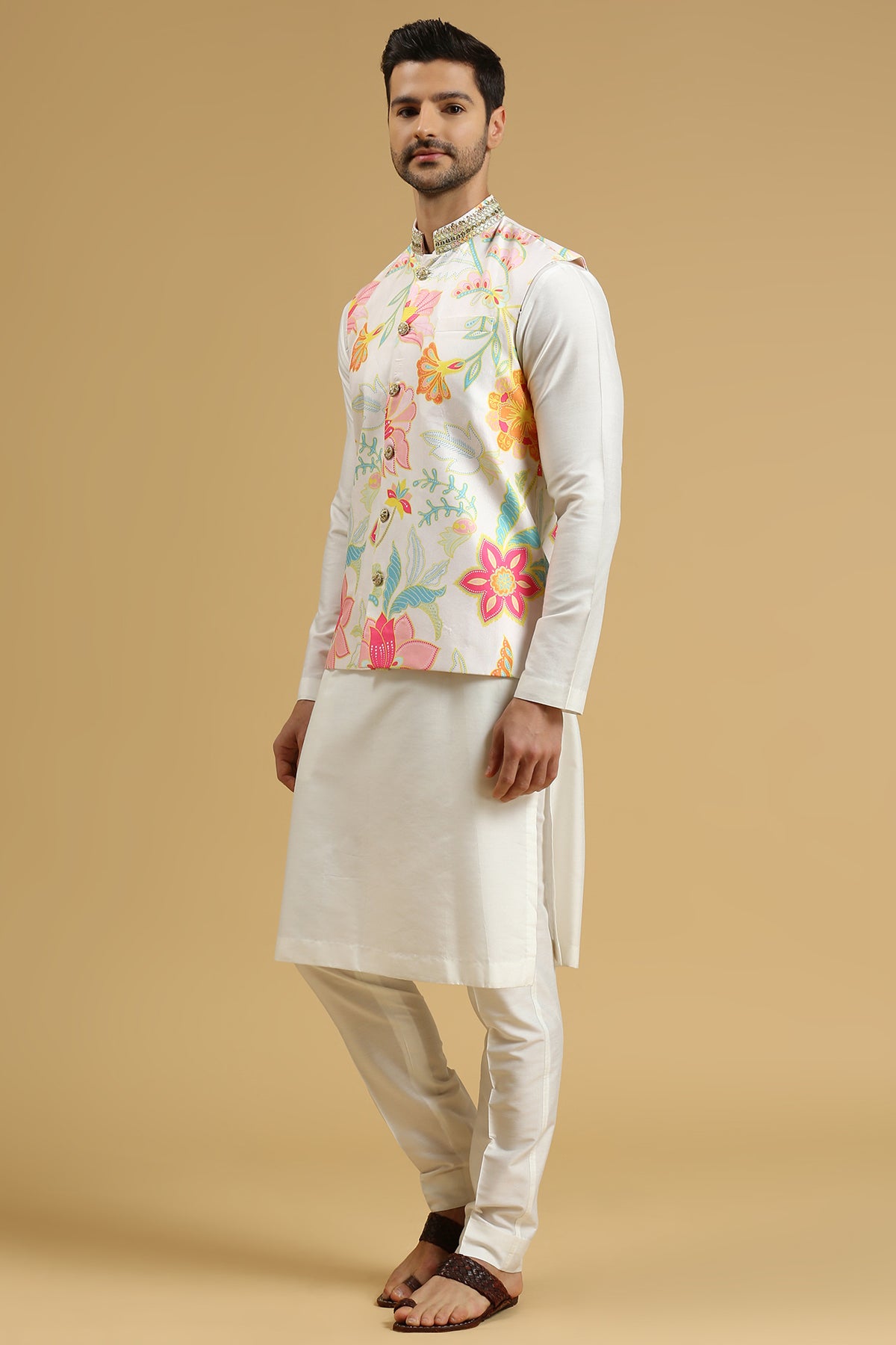 WHITE FLORAL BUNDI SET