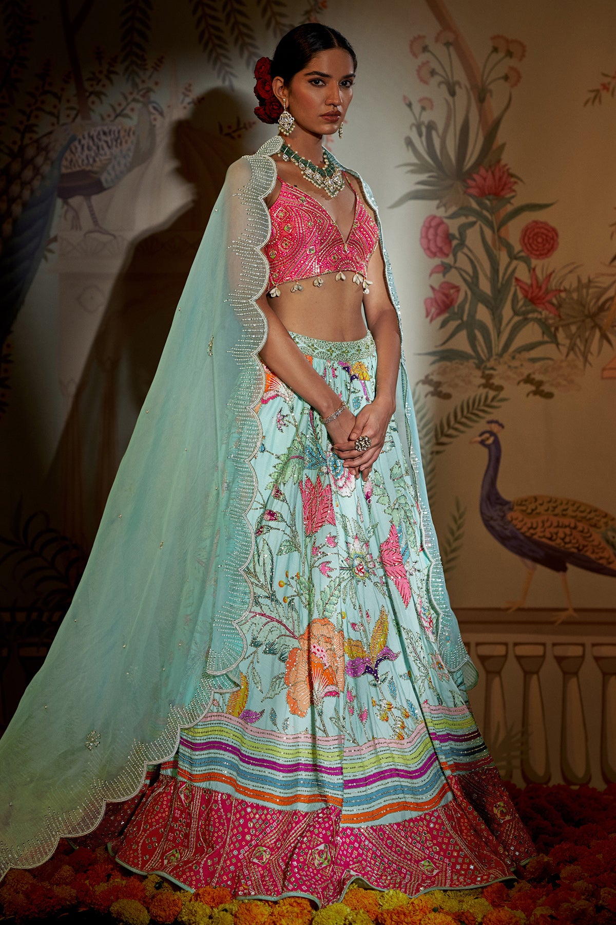 Gulzar Lehenga