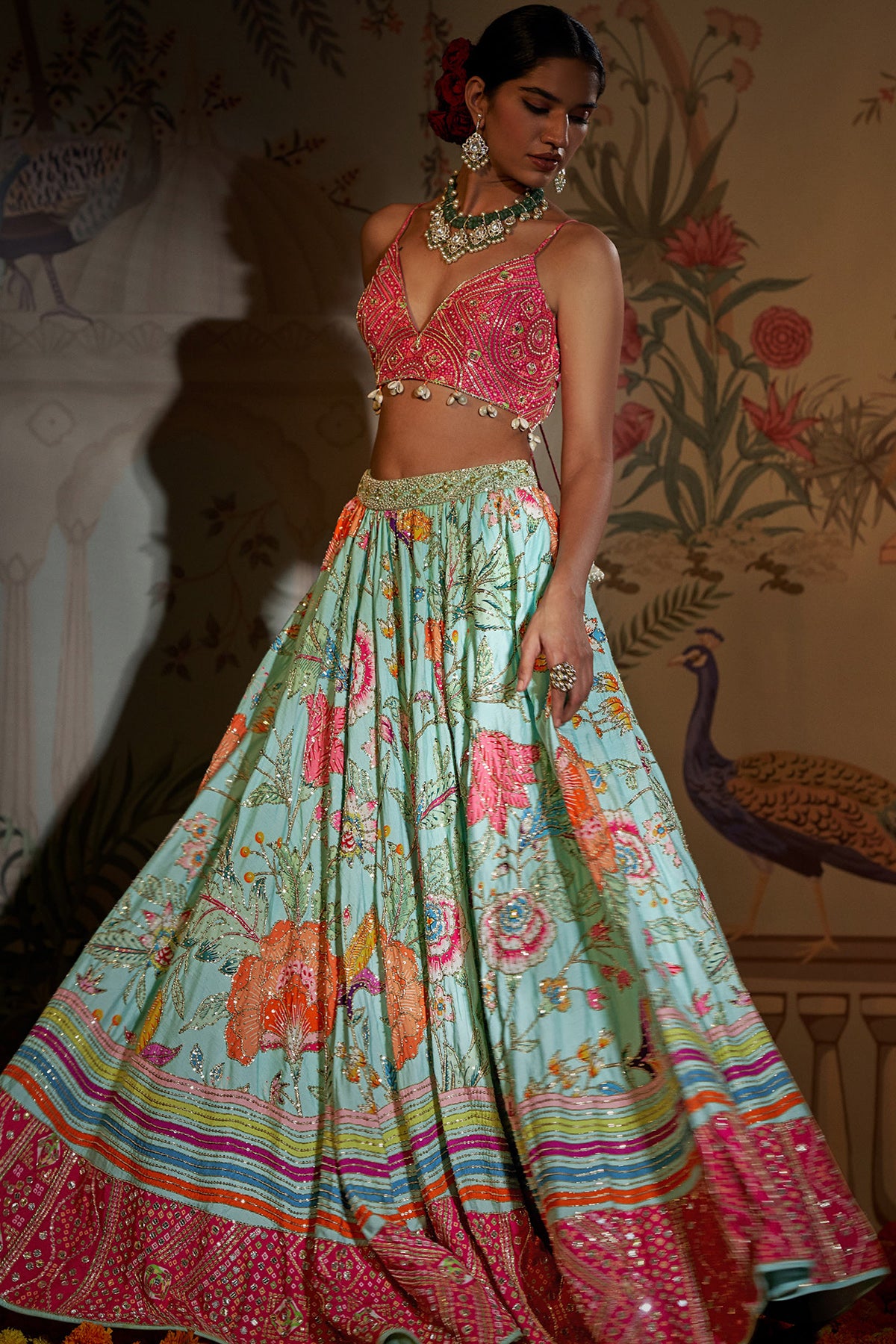 Gulzar Lehenga