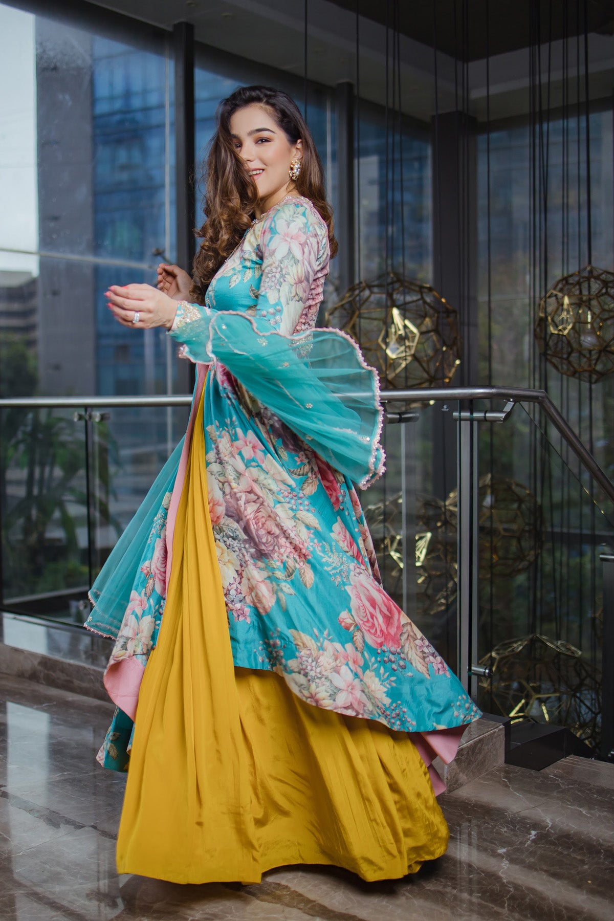 GULDASTA ANARKALI LEHENGA