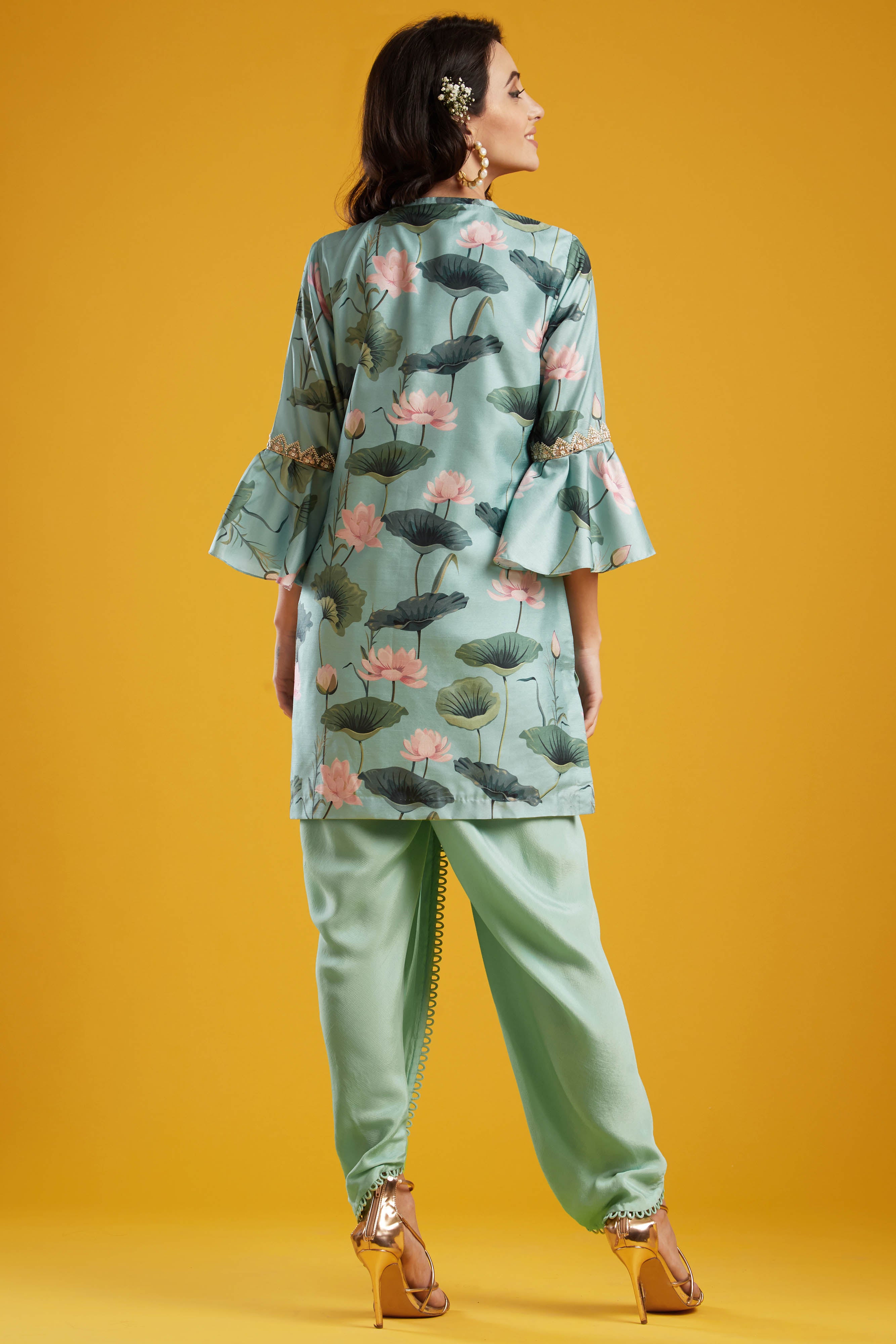 Short tunic with Tulip dhoti pants