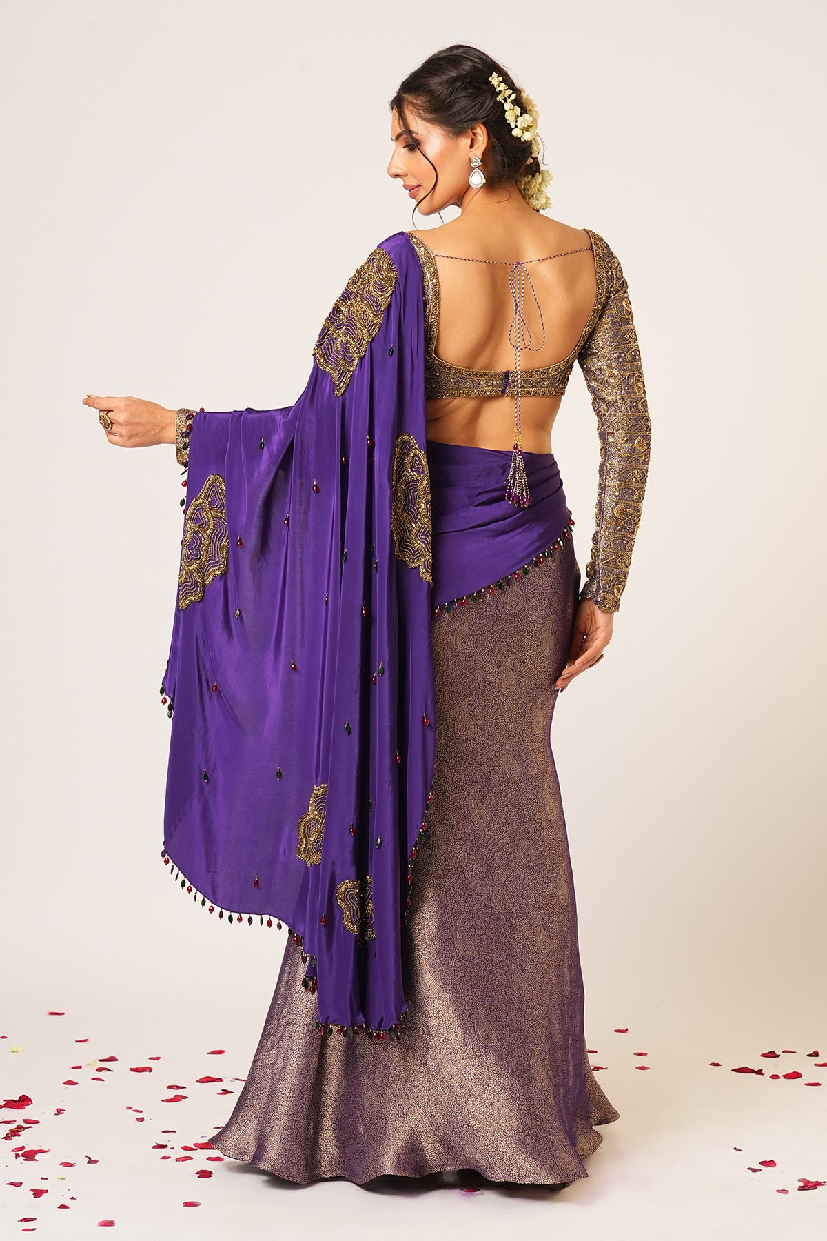 AMBIKA PRE DRAPE SARI