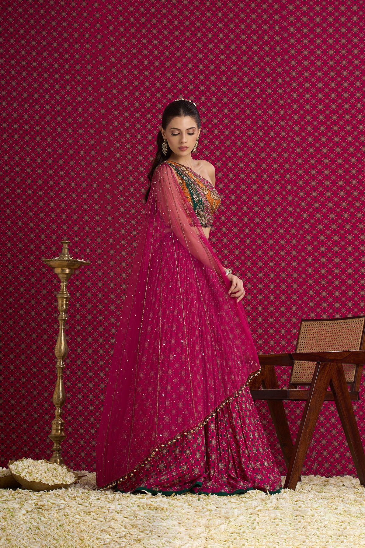 TARA LEHENGA
